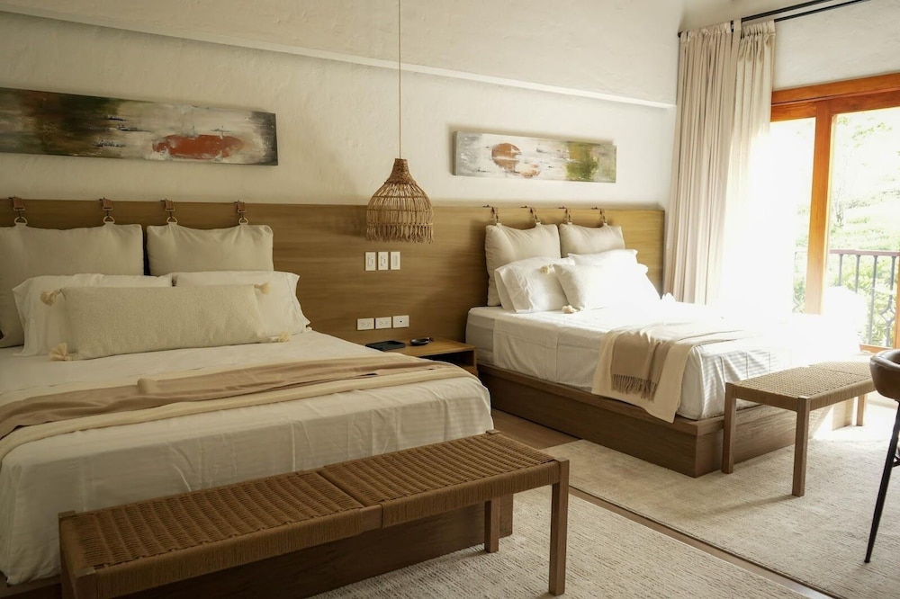 Deluxe Double Room photo 3