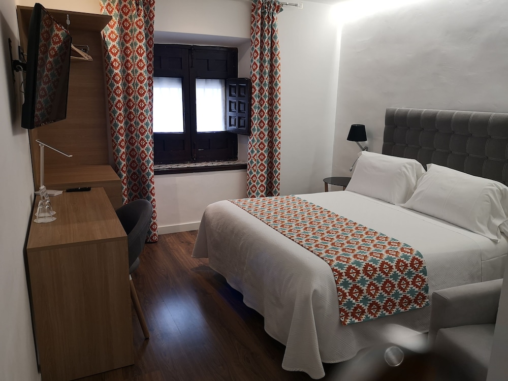 Double Room (Francisca) - Photo 1