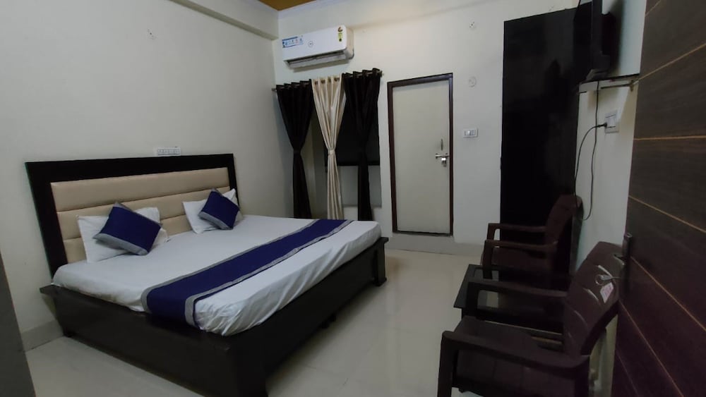 Deluxe Double Room photo 2
