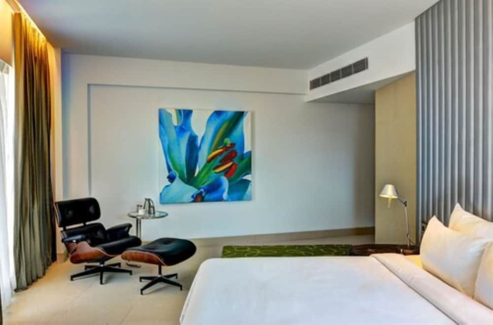 Studio Suite photo 1