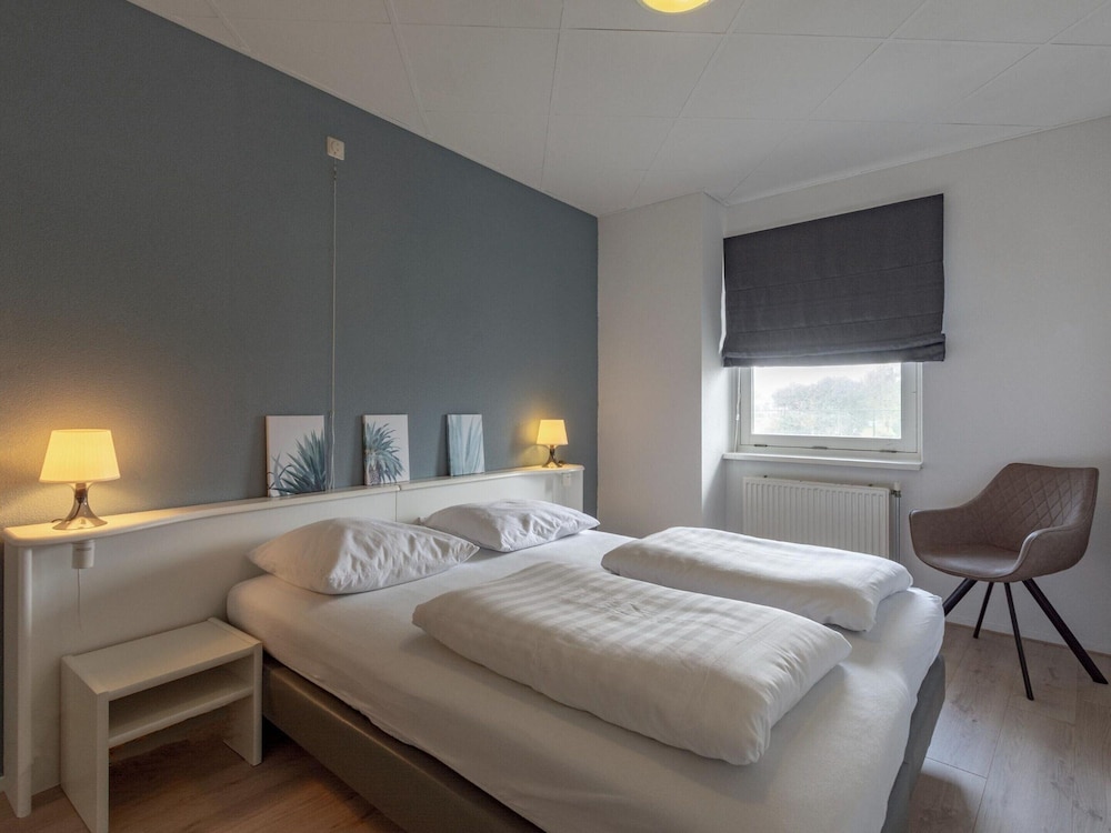 Classic Apartment, 2 Bedrooms photo 1
