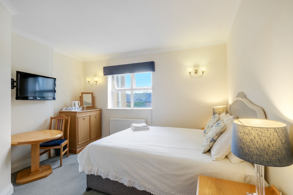 City Double Room, 1 Queen Bed, Non Smoking, Private Bathroom photo 1