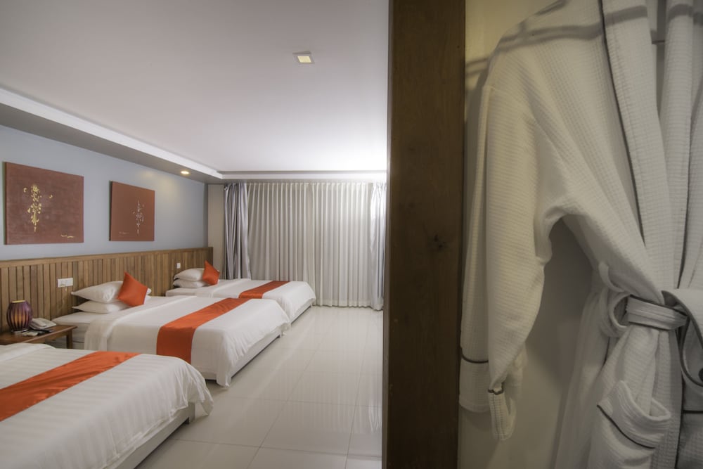 Deluxe Triple Private Balcony with Pool View (Free Airport Pick up)