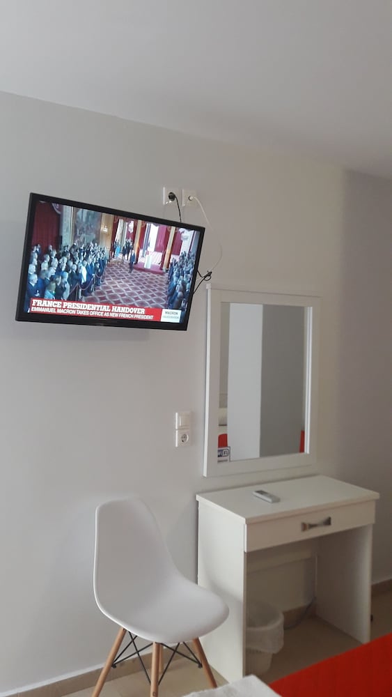 Standard Triple Room - Photo 1