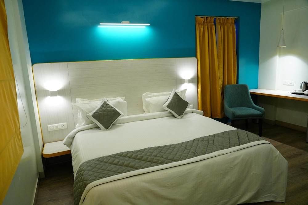 Basic Double Room, City View
