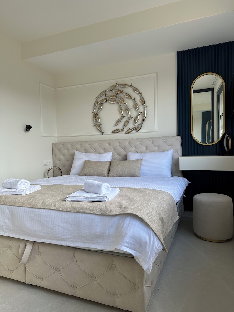 Superior Apartment, 2 Bedrooms, Private Pool, Sea View