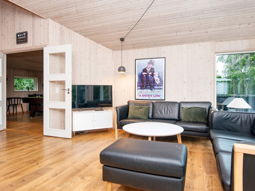 House photo 2
