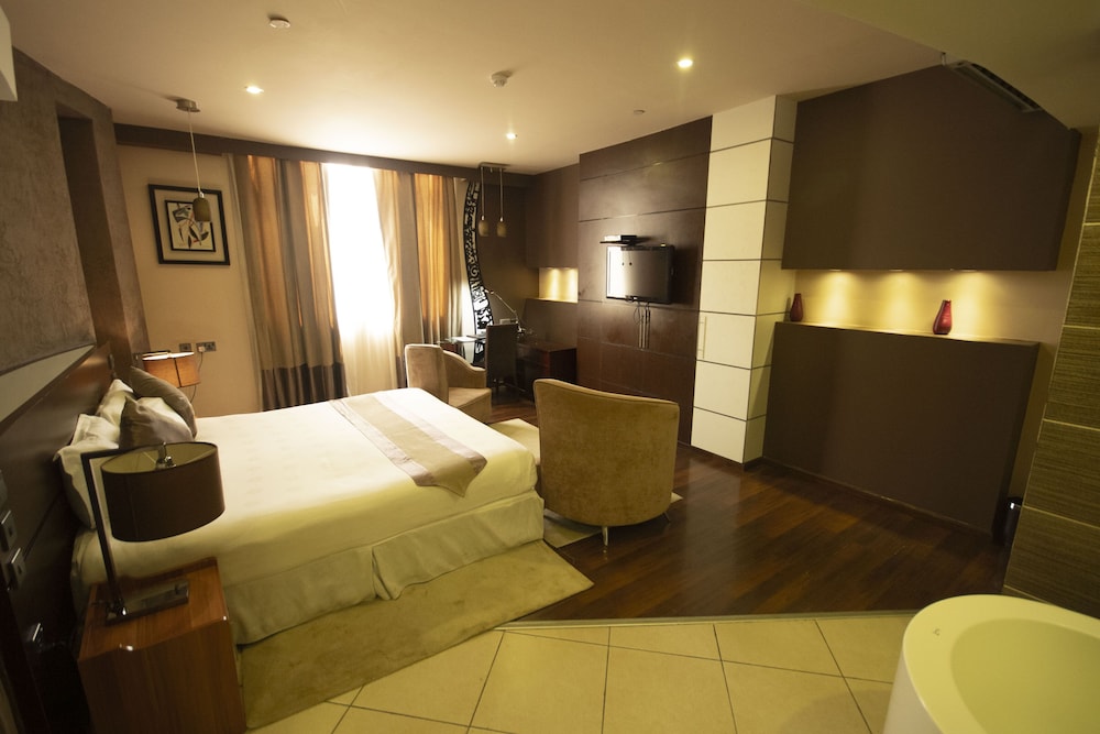 Standard Room - Photo 7