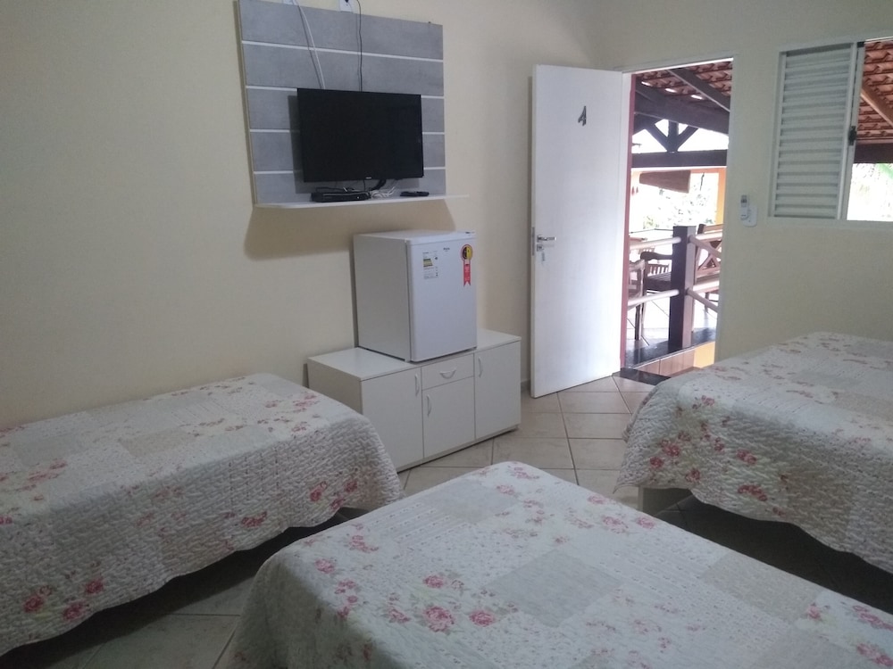 Standard Triple Room photo 2