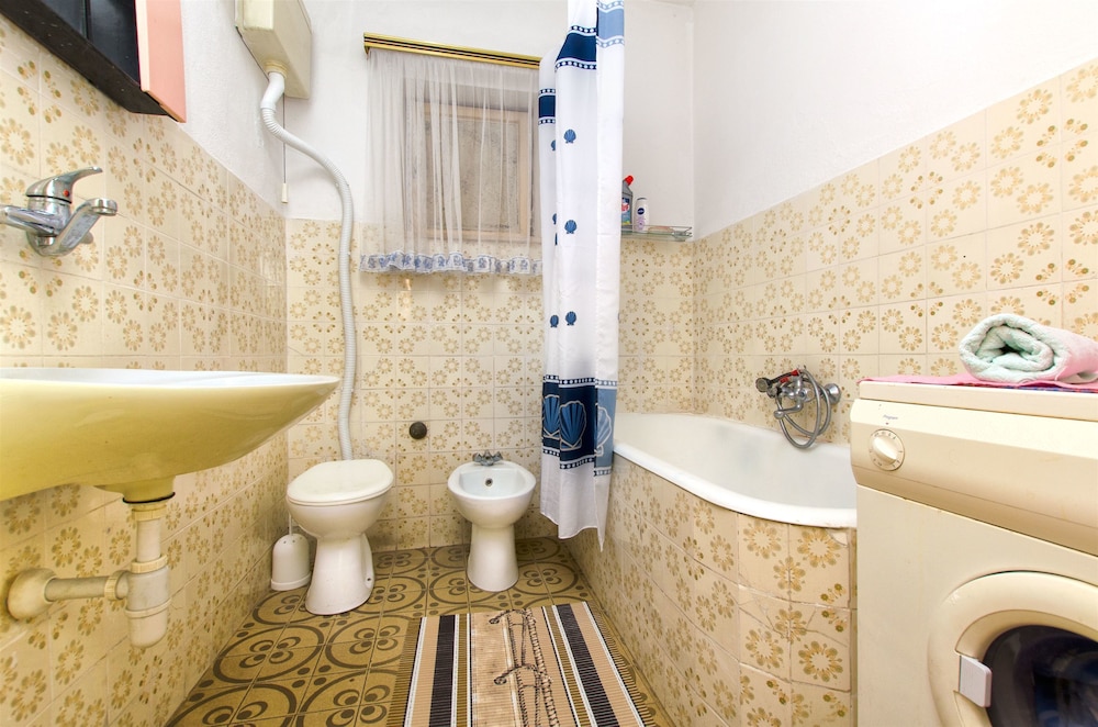 Apartment (A2) photo 3