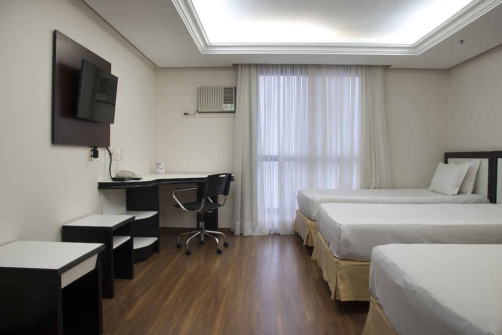 Classic Triple Room, 3 Twin Beds photo 2