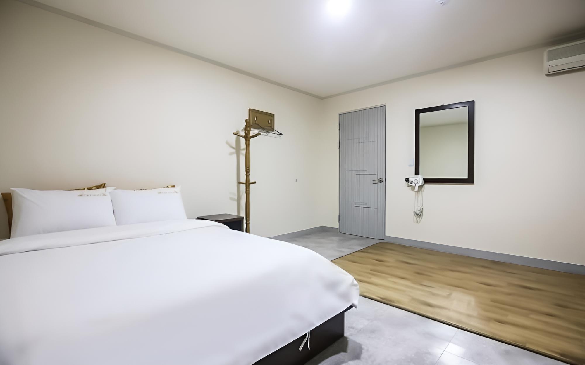 Room (VIP) photo 3