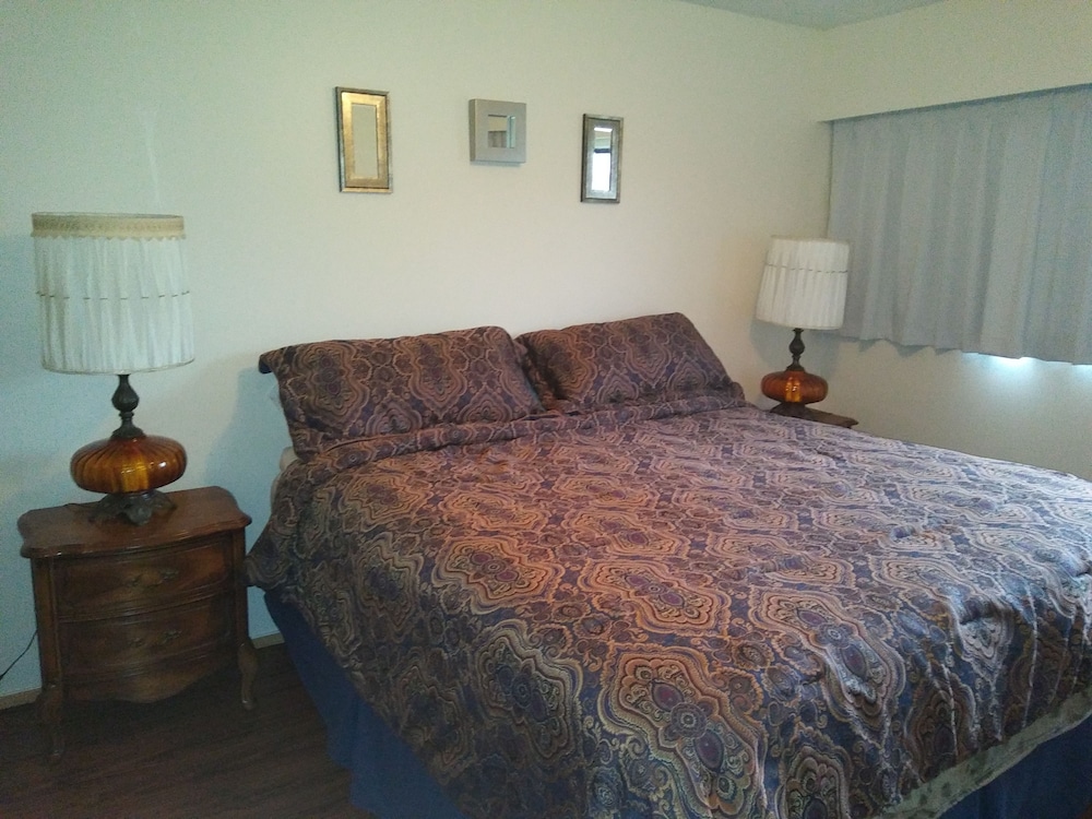 Deluxe Condo, 1 Bedroom photo 2