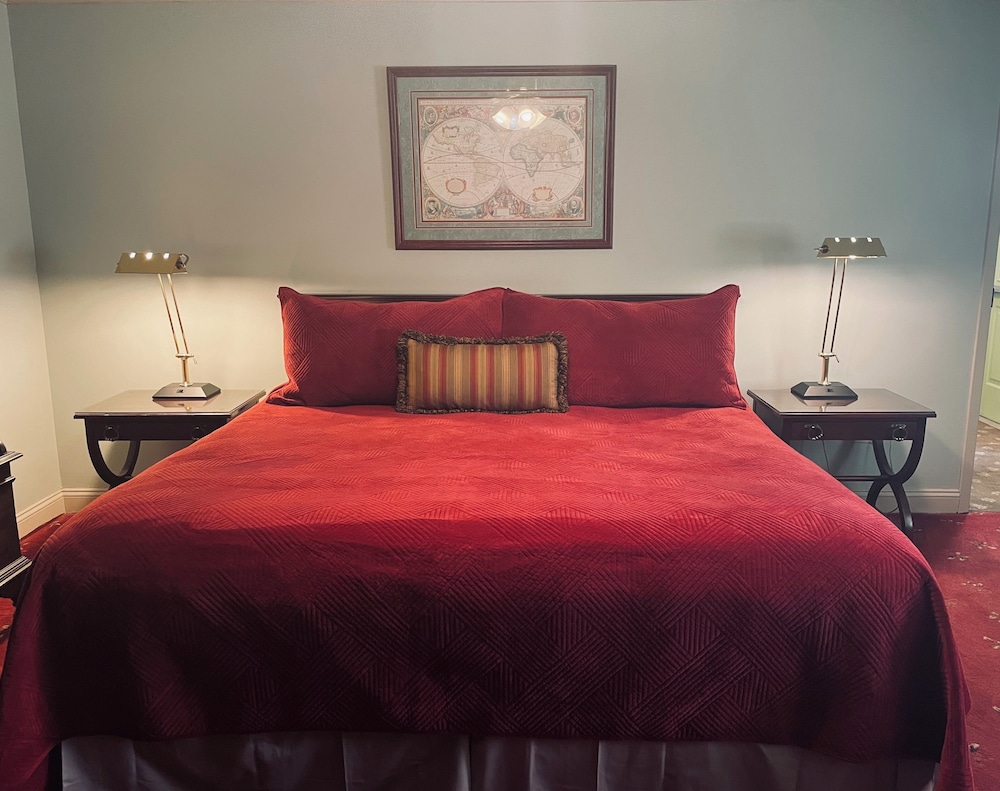 Room, Private Bathroom (Patio Suite)