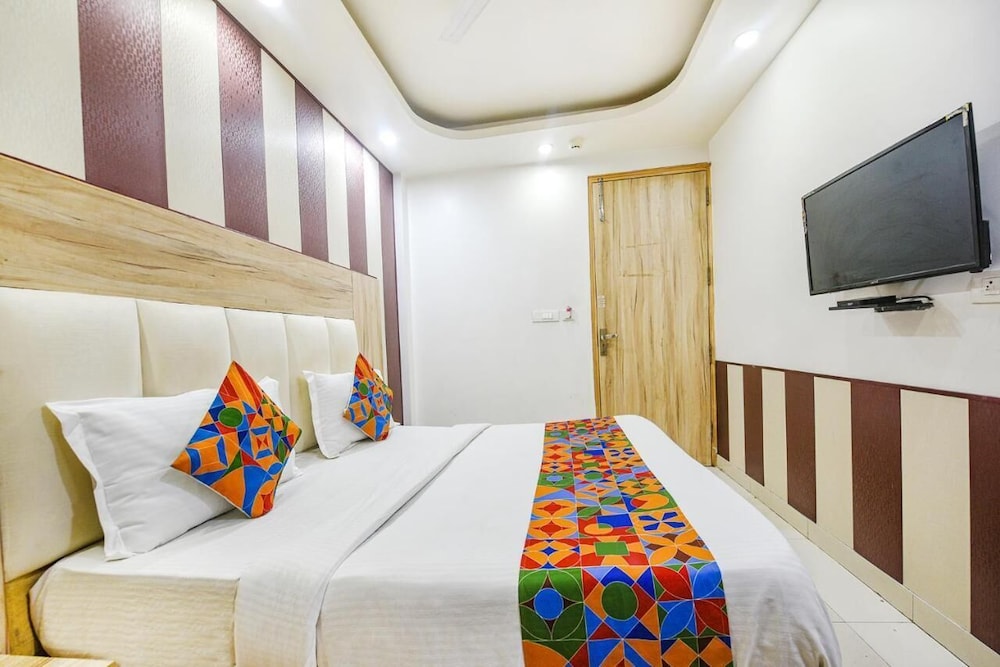 Deluxe Double Room, City View