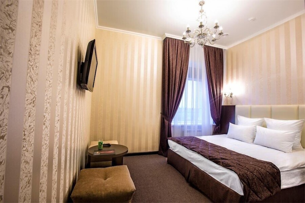 Economy Double or Twin Room photo 3