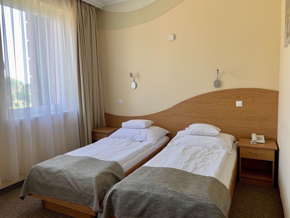 Standard Double Room, Non Smoking photo 3