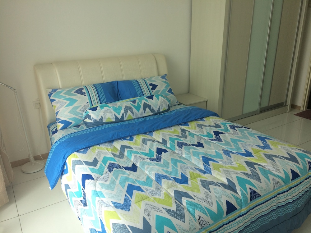 Two Bedroom 2 photo 1