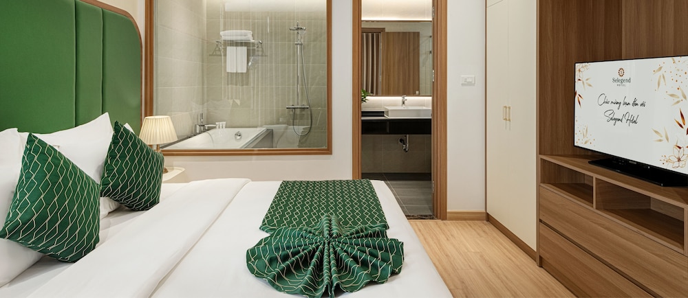 Grand Suite Room - Photo 11