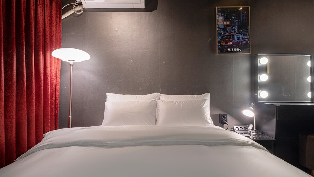 Soho Deluxe - Photo 19