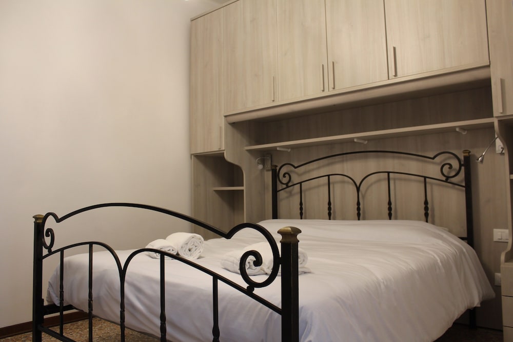 Classic Apartment, 1 Bedroom photo 1