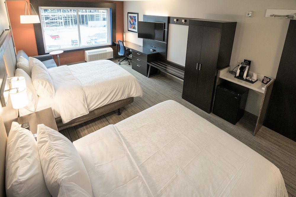 Room, 2 Queen Beds