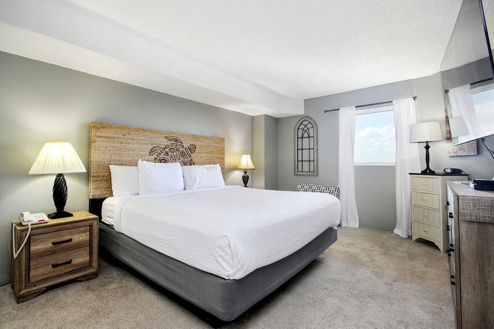 Condo, 1 Bedroom (Oceanfront) photo 1
