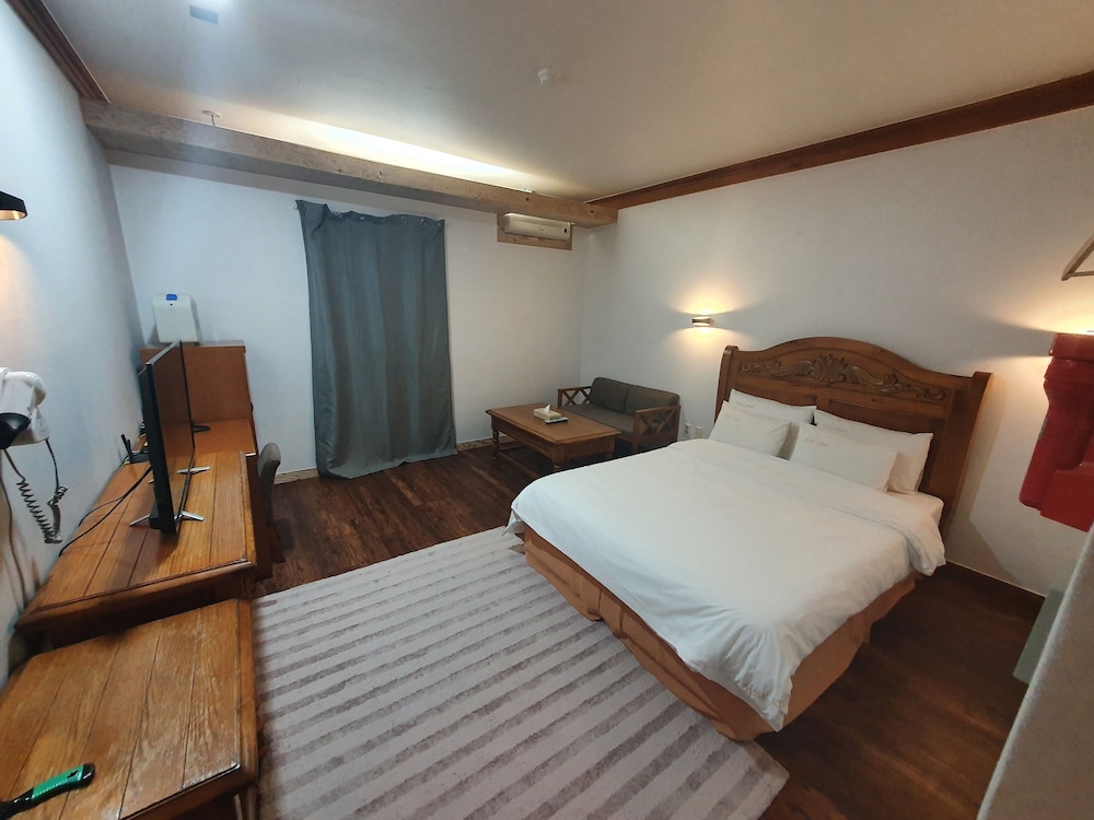 Standard Double Room photo 1