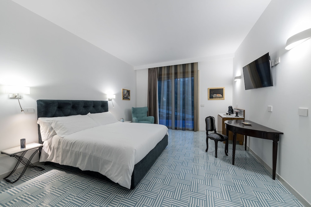 Classic Room, Hill View photo 1
