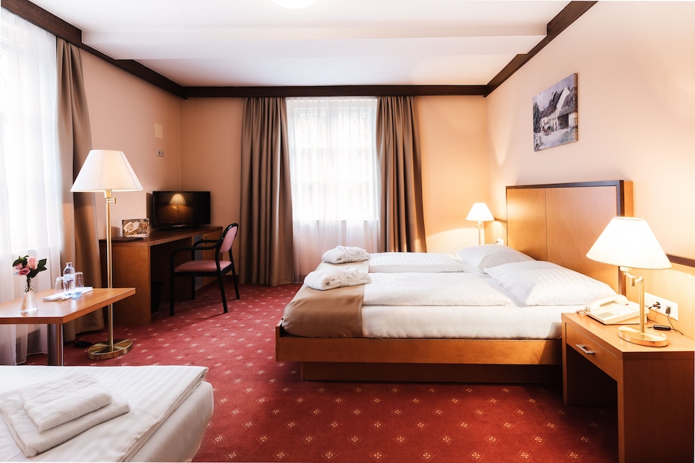 Quadruple Room photo 1