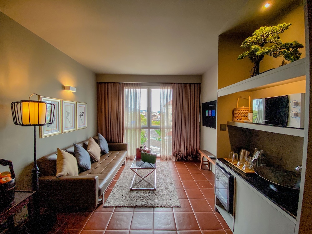 Executive Suite Room - Photo 4