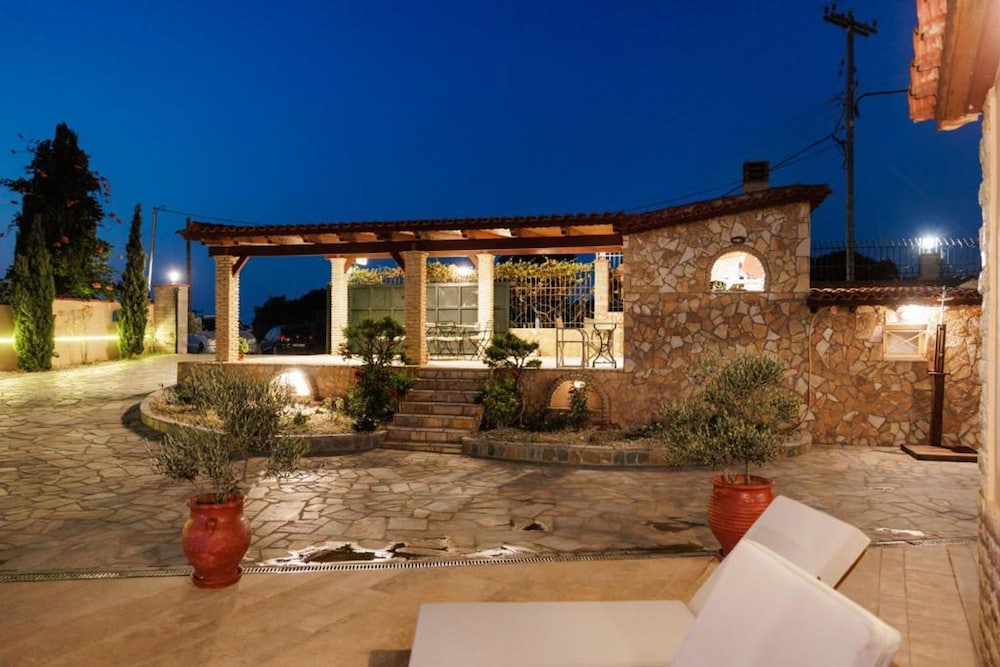 Atlas Villa Beachfront Sea View Escape, Billede 17