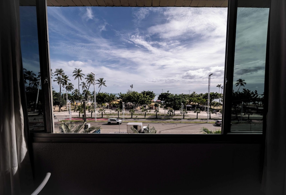 Standard Triple Room, Sea View - Photo 4
