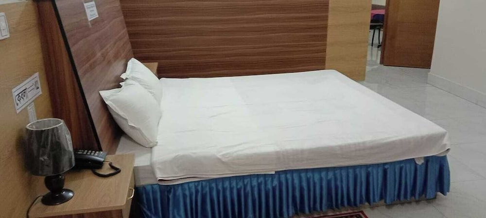 Deluxe Double or Twin Room, Balcony, Garden View