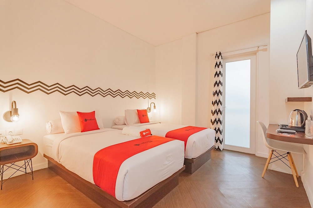 Suite Twin Room - Photo 1