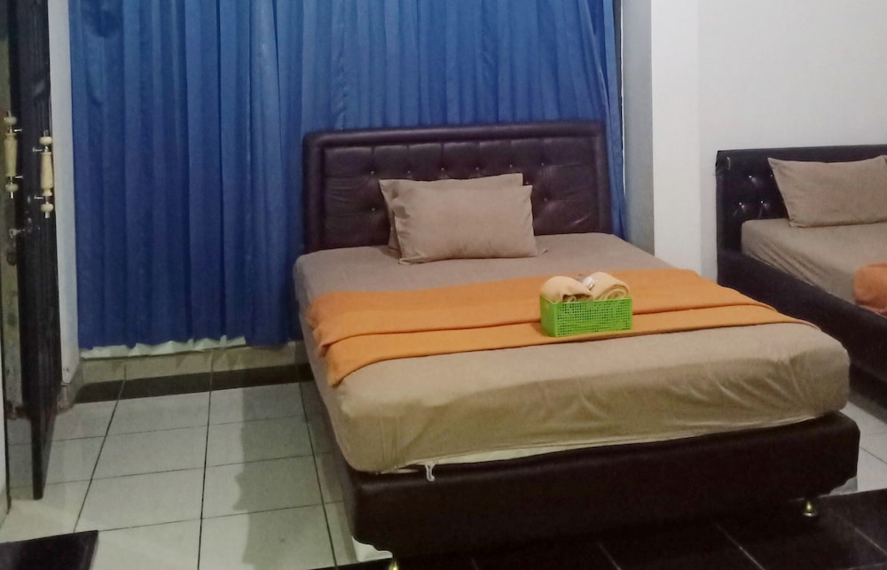 Deluxe Room - Photo 4
