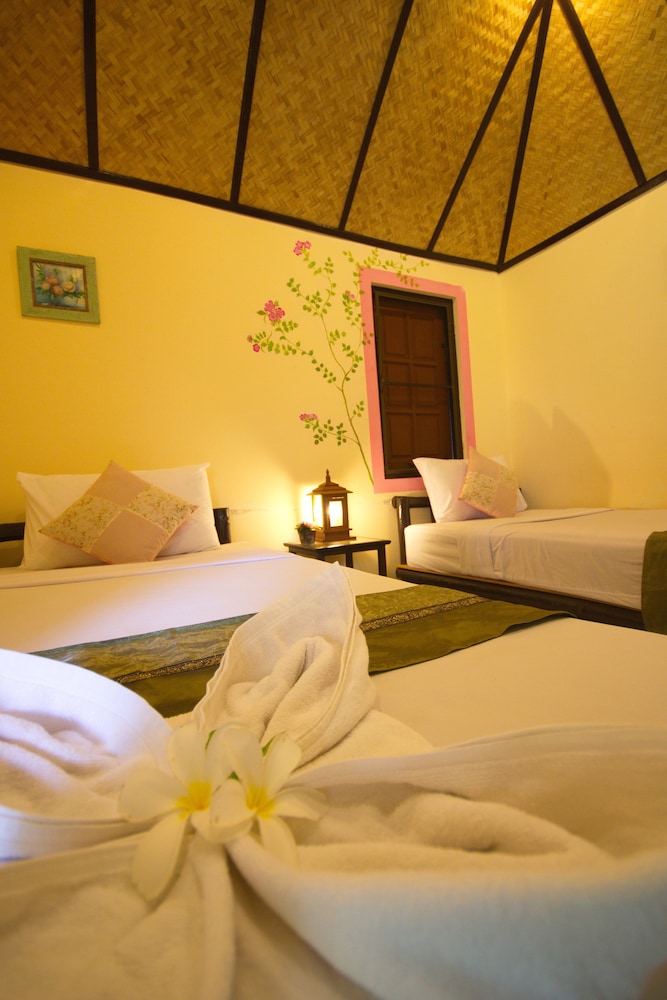 Single Cottage - Photo 3