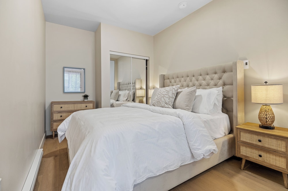 Grand Condo, 2 Bedrooms (205)