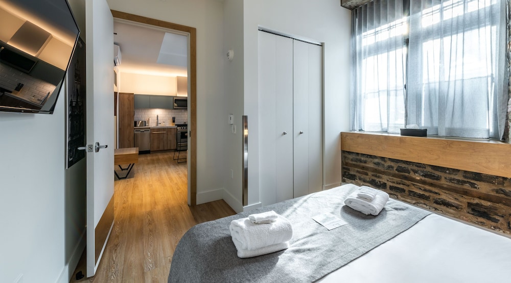 Premium Apartment