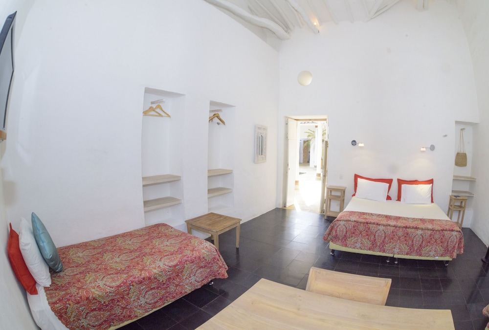 Deluxe Quadruple Room photo 3