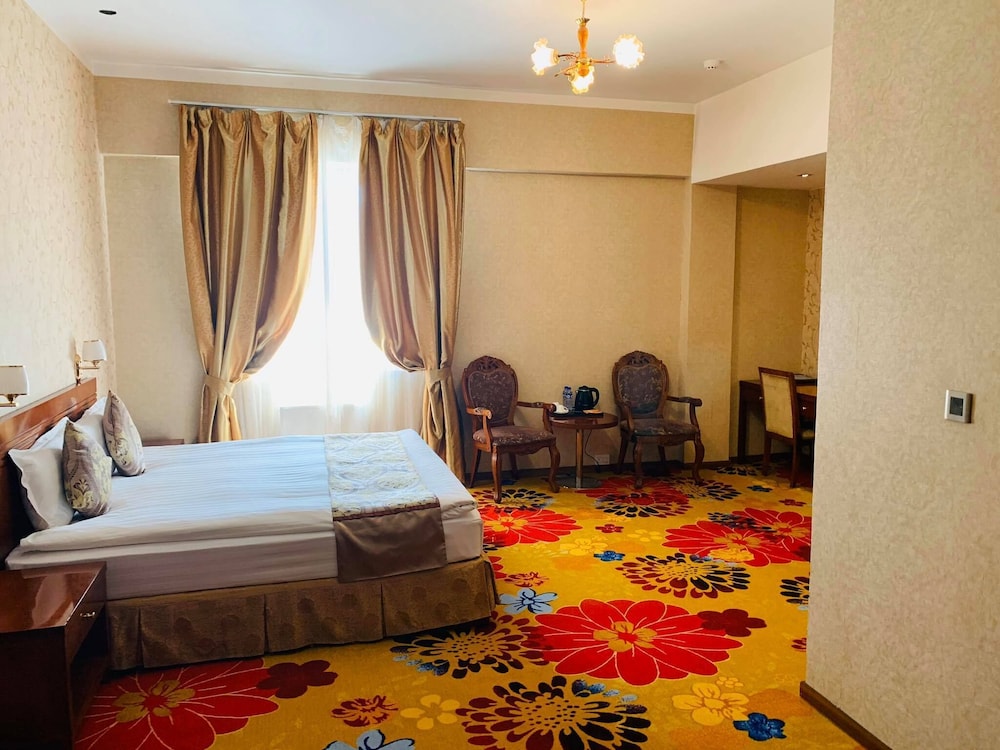 Superior King Room photo 1