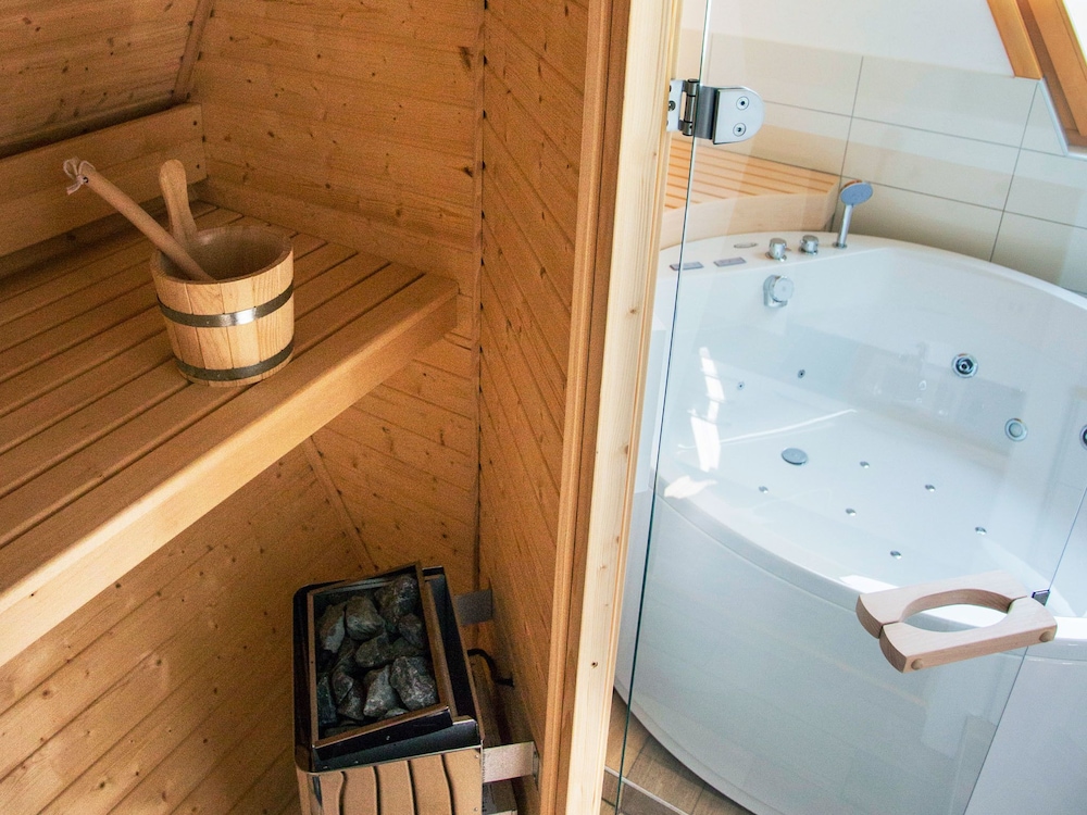 Chalet (Maya) photo 1