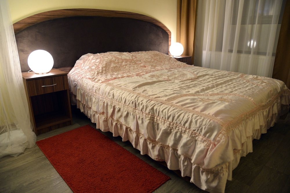 Standard Double Or Twin Room photo 3