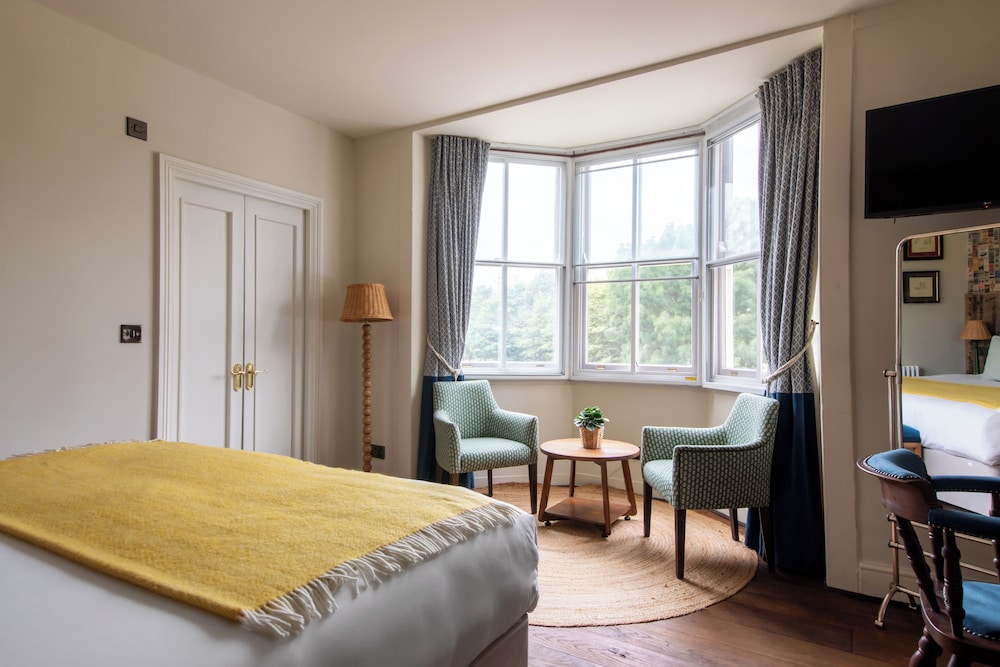 Superior Double or Twin Room photo 2