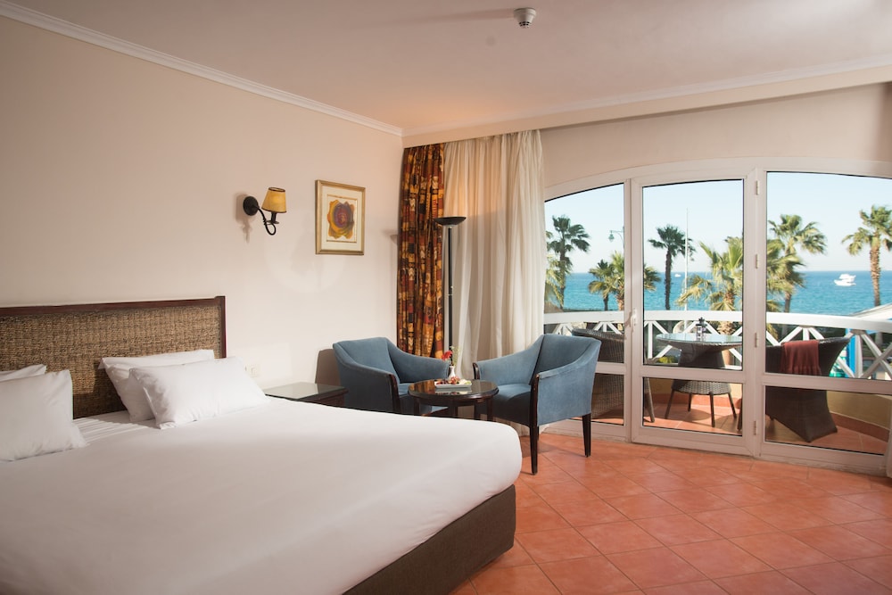 Standard Twin Room, Sea View photo 3