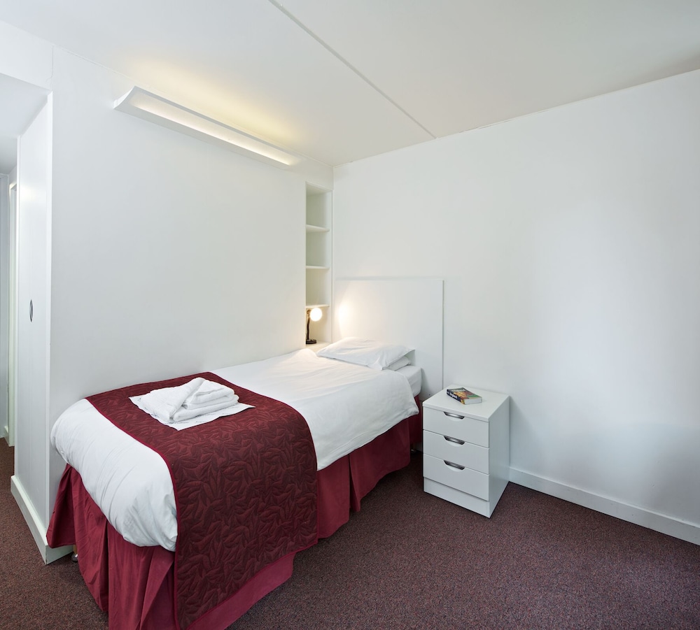 Single Room photo 3