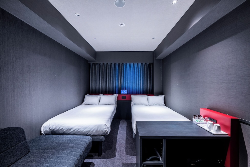 Twin Room - Photo 5