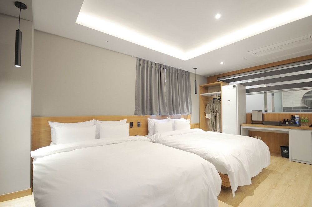 Suite Poolvilla - Photo 5