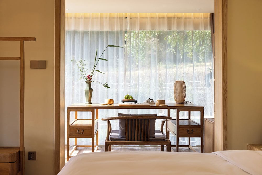 Elite Double Room, Balcony, River View photo 1