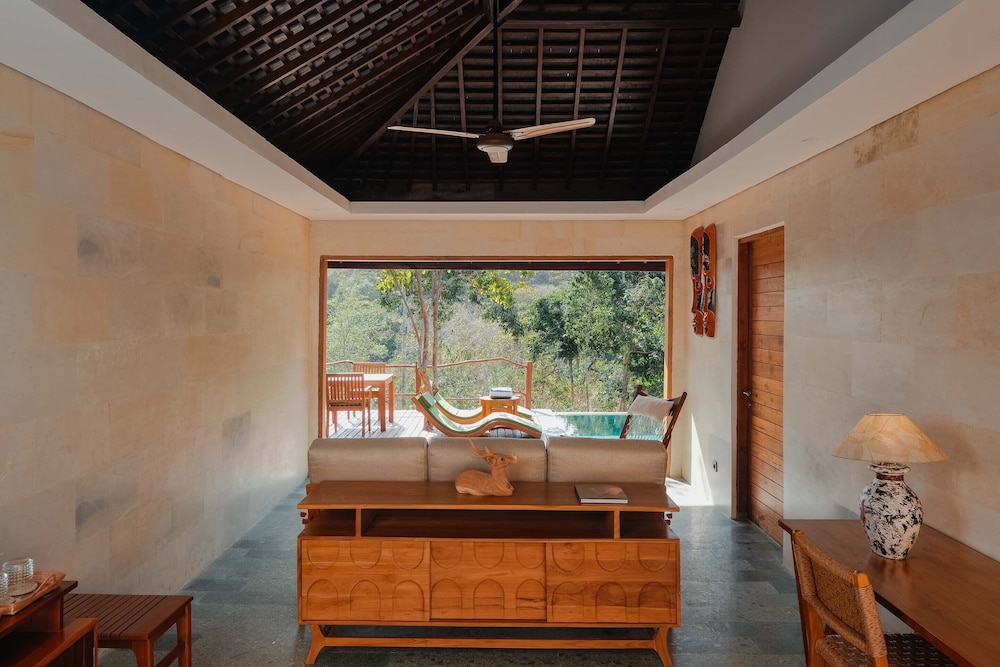 One-bedroom Jungle Private Pool Villa photo 3